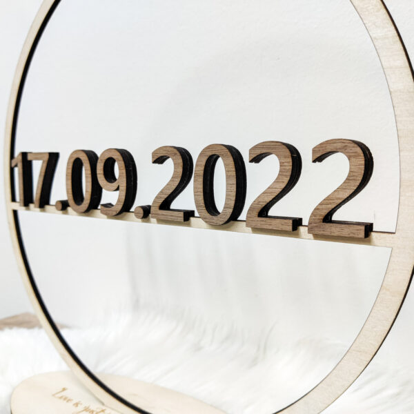 Twee-kleurige houten cirkel met gepersonaliseerde tekst - Unieke decoratie - Afbeelding 2